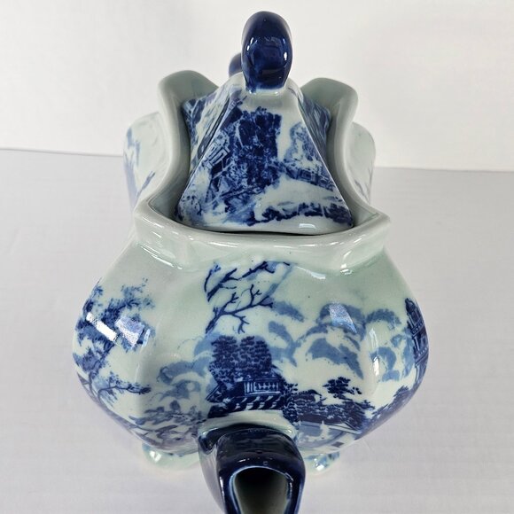 Genuine Victoria Ware Ironstone Flow Blue And White Large Teapot - Picture 2 of 15